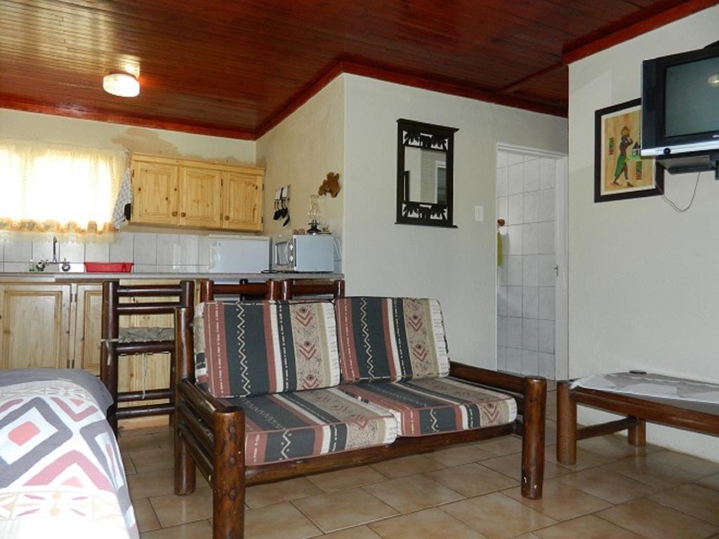 Blue Swallow Chalets Villa Graskop Esterno foto